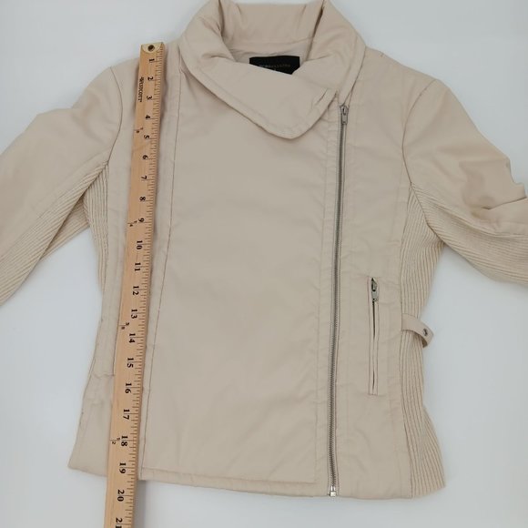 BCBGMAXAZRIA CREAM  XS JACKET - Picture 8 of 16